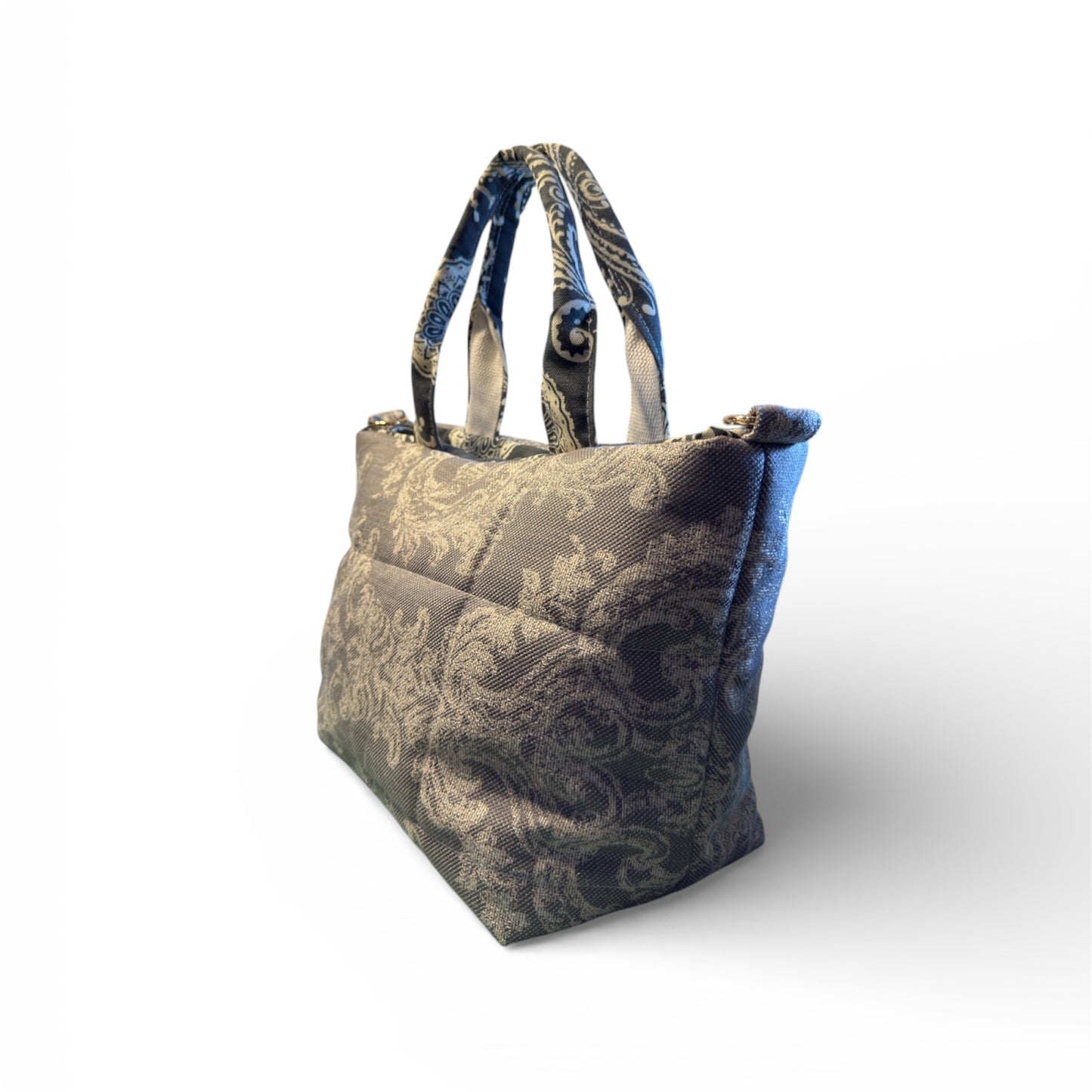 Evelyn- one-of-a-kind winter handbag